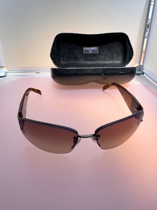 CHANEL Rhinestone CC Rimless Sunglasses Brown Gradient Y2K Glam 4117-B main image 13